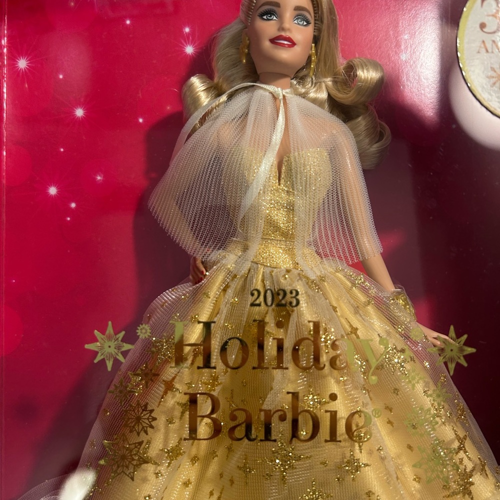 Mattel Holiday Barbie 2023 Collector Doll - Gold & Red Box - Picture 6 of 7